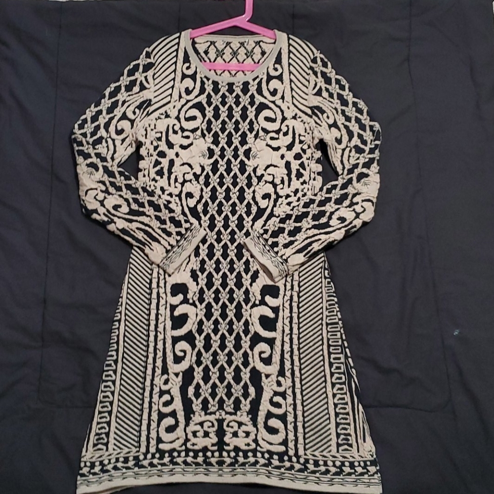 Sweater Dress Black and Tan medium size